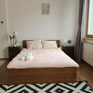 Luxury Piekna Apartment