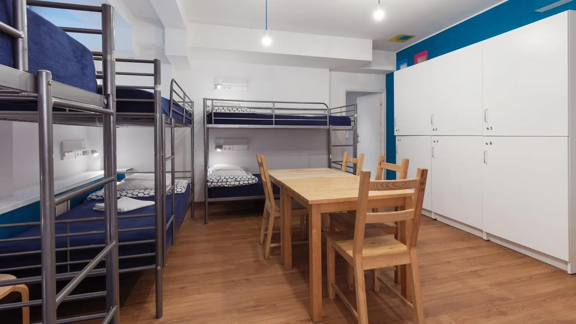 Tatamka Hostel Warschau Polen